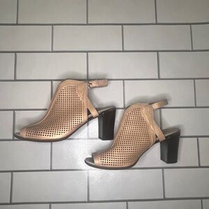 Rockport Women's Total Motion Tan/Gold High Heel Slingback Sandals NWT